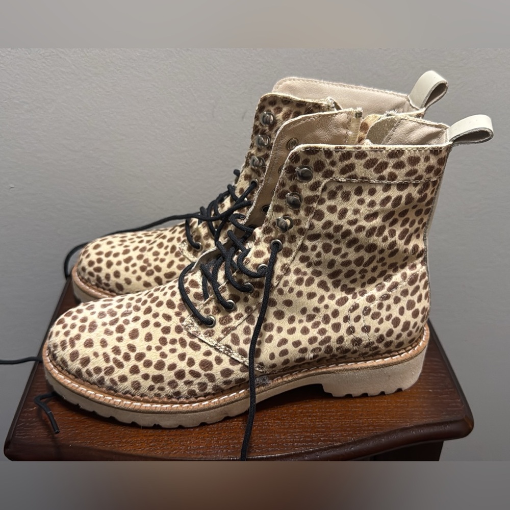 Dolce Vita Cream and Brown Combat Boots